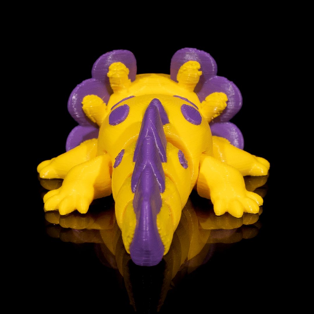 "Banana Cup Axolotl 3D-Figur mit fröhlichem, verspieltem Gesichtsausdruck, fruchtiger Spaßvogel und Mini-Genießer im 7g Miniformat"Gecko3d