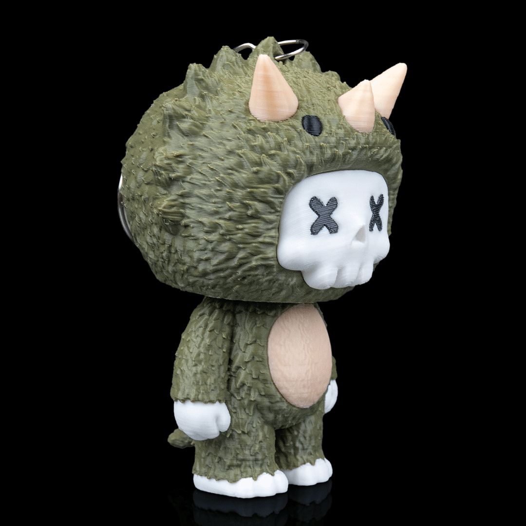 "Trixi Skubbie Sammelfigur mit markanten Hörnern und charakteristischen X-Augen, rebellische 3D-gedruckte Deko-Figur von Gecko3D"